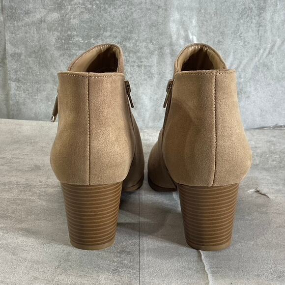 STYLE & CO Women's Taupe Masrinaa Almond-Toe Slip-On Block-Heel Ankle Booties - Picture 8 of 13